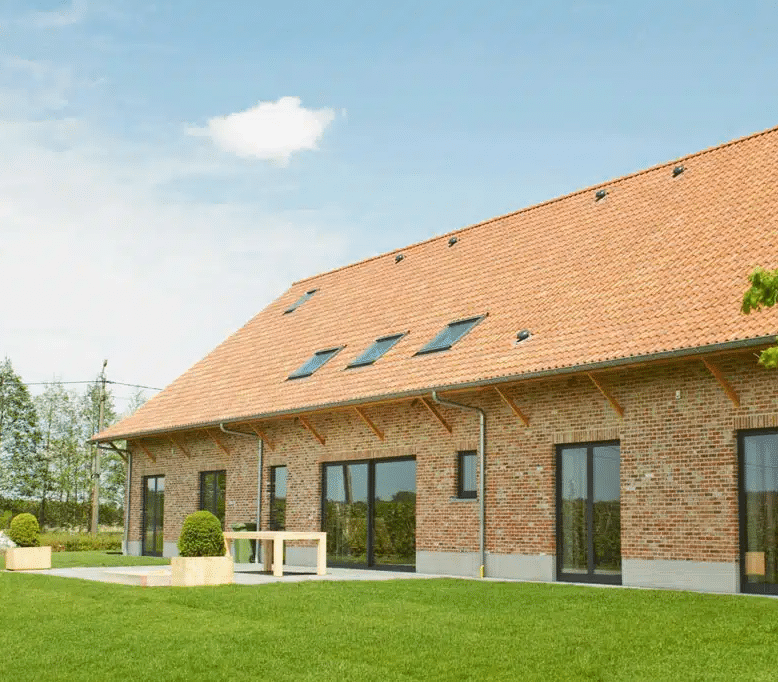 Fenêtres, portes, escaliers et portes sectionnelles Welmac